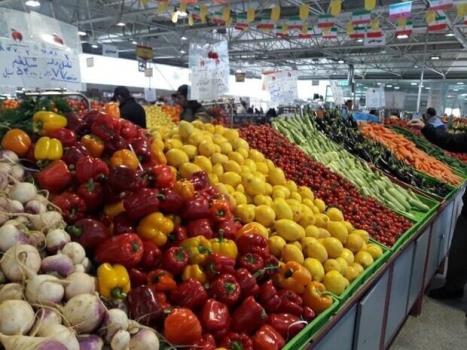 کاهش قیمت 25 محصول پرمصرف در میادین میوه و تره بار تهران