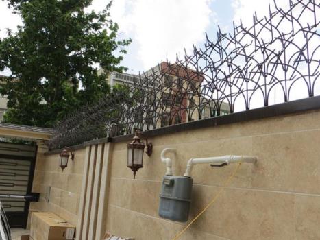 درب فلزی ورودی ساختمان