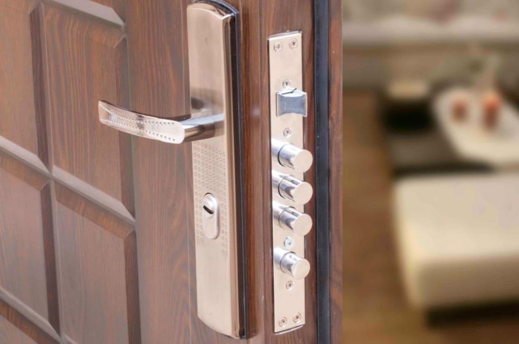 نكاتی راجع به درب ضد سرقت شركت درب ایساتیس درب