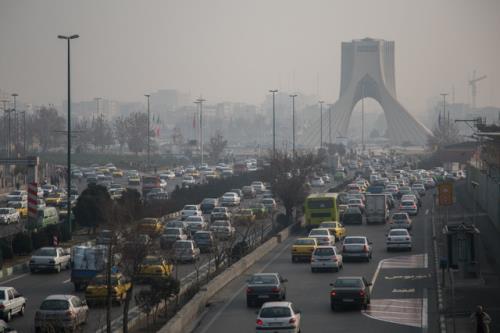 ادامه آلودگی هوای تهران برای گروههای حساس در مناطق پرتردد
