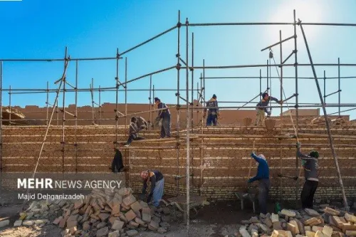 درمان لوکس و بی سقف تبعیض ساختاری در مقابل جامعه کارگری