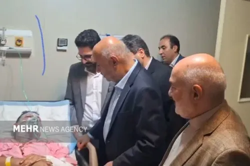 وزیر تعاون از کارگران لطمه دیده پالایشگاه آبادان عیادت کرد