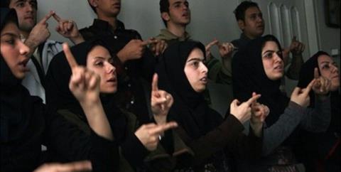 شریعتمداری: لزوم استفاده از استعداد ناشنوایان